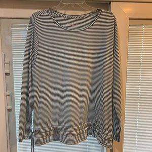NWOT AnyBody Dusty Blue And Cream Striped Top With Drawstring Waist Size Large